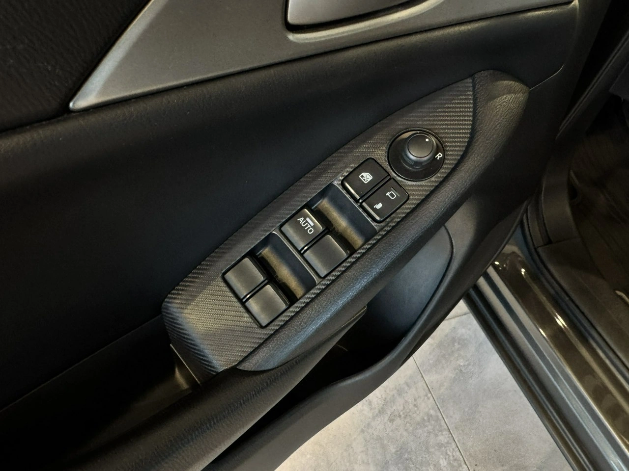 Mazda CX-3 - Zdjęcie 11