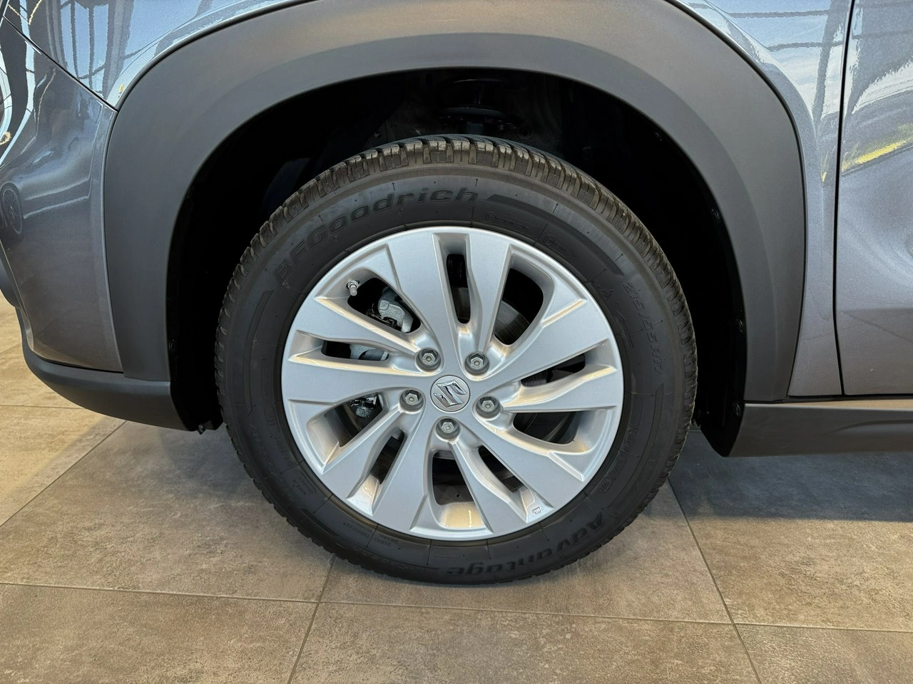 Suzuki SX4 S-Cross - Zdjęcie 9