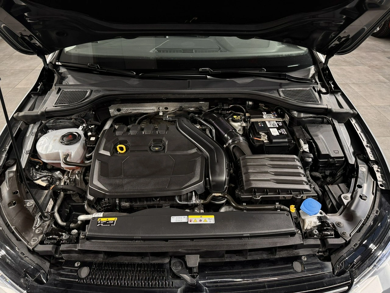 Volkswagen Golf - Zdjęcie 26