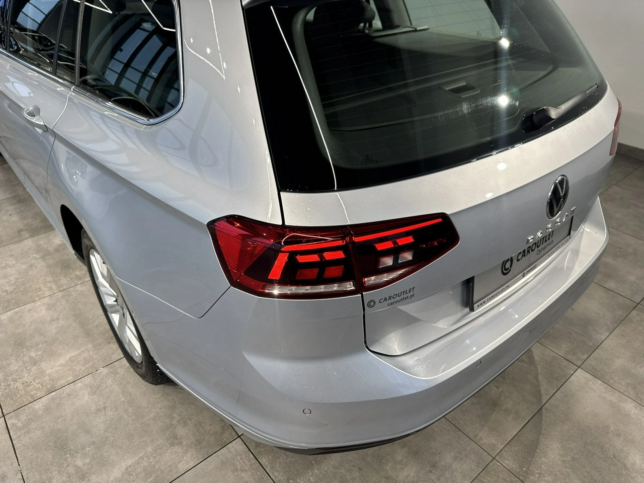 Volkswagen Passat Variant - Zdjęcie 9