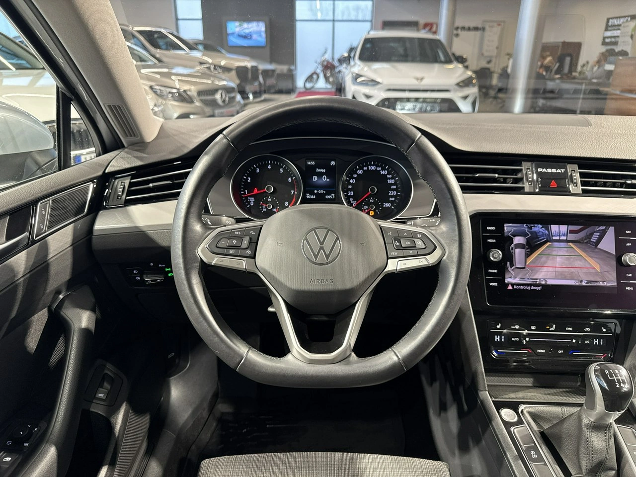 Volkswagen Passat Variant - Zdjęcie 14