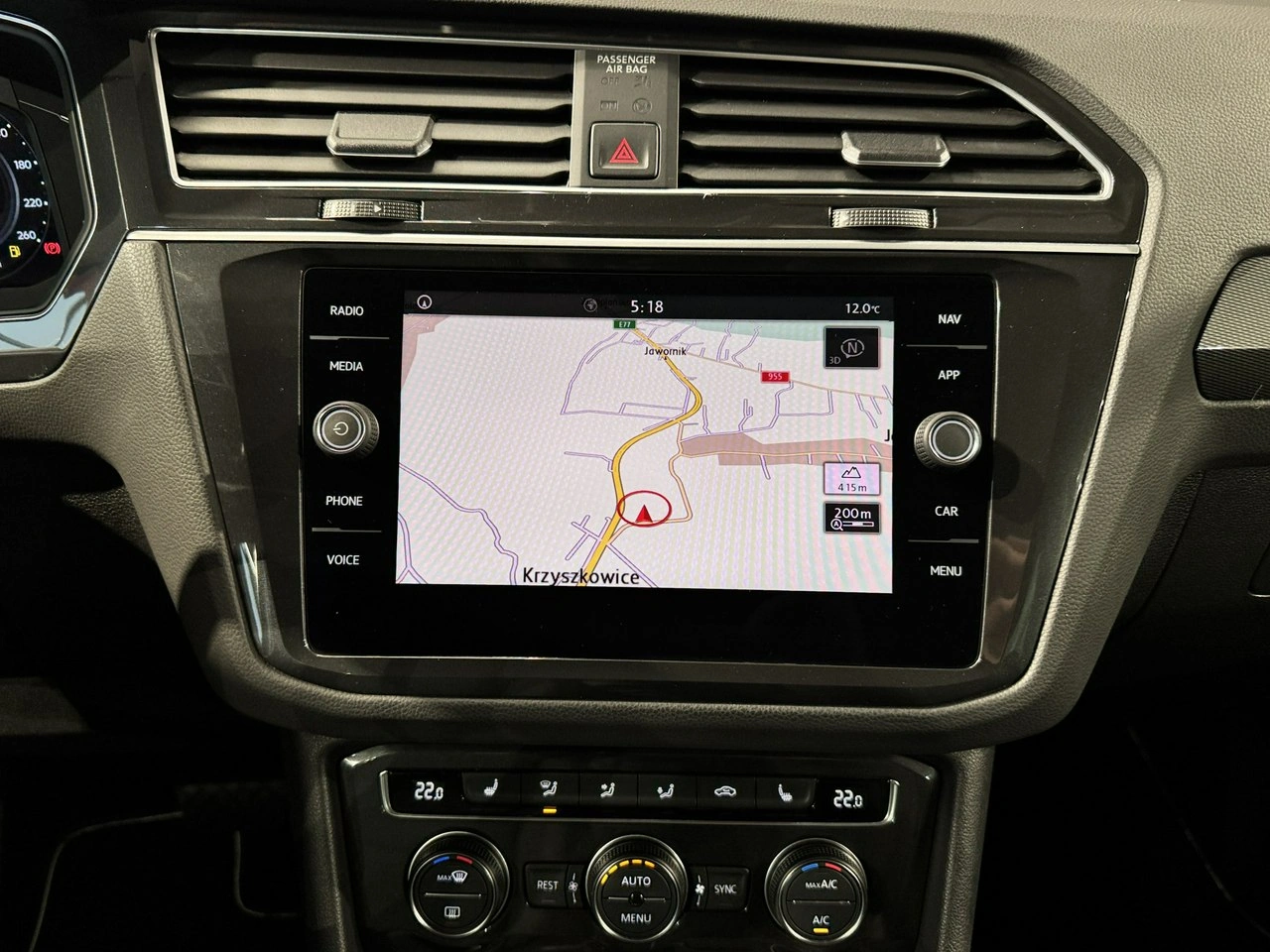 Volkswagen Tiguan - Zdjęcie 25