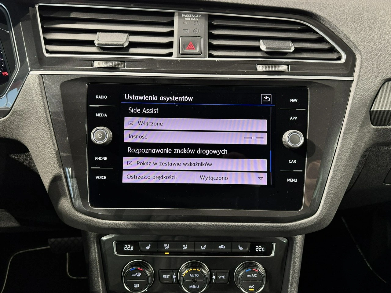 Volkswagen Tiguan - Zdjęcie 32