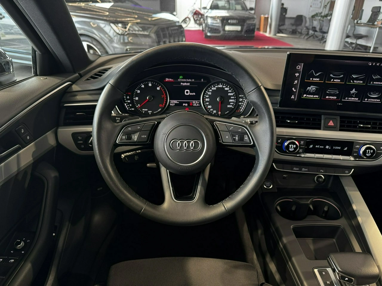 Audi A4 - Zdjęcie 17