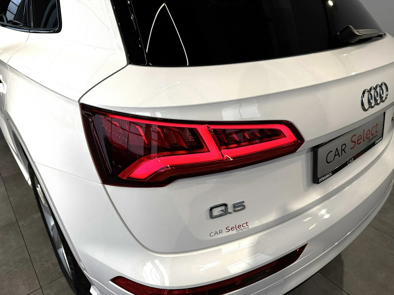 Audi Q5 - Zdjęcie 10