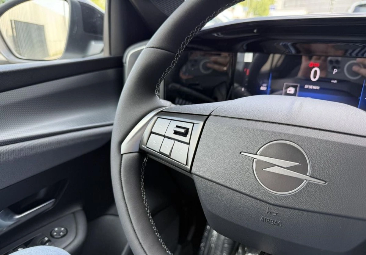 Opel Mokka - Zdjęcie 13