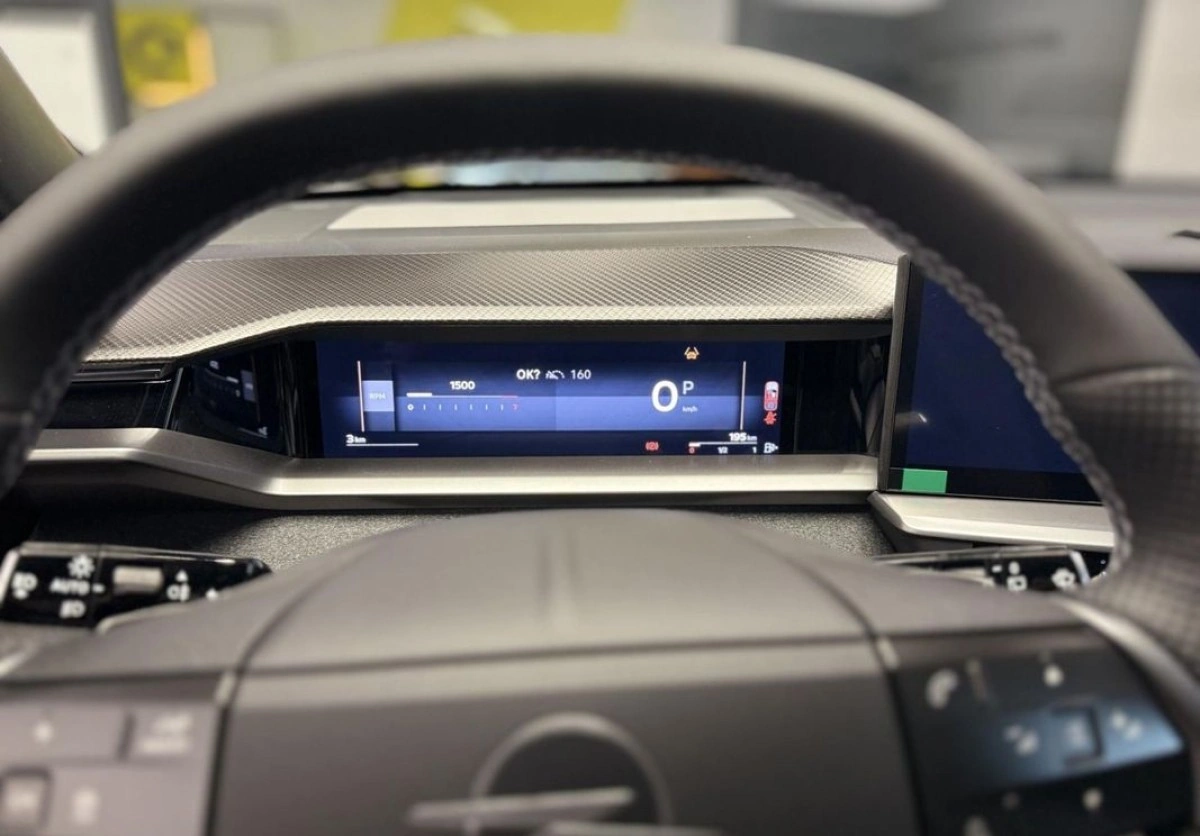 Opel Grandland - Zdjęcie 13