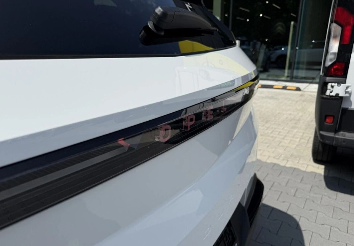 Opel Grandland - Zdjęcie 10