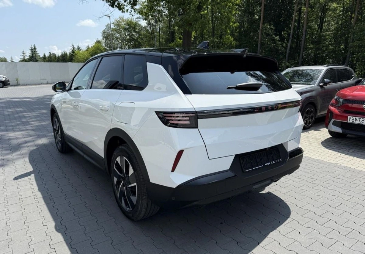 Opel Grandland - Zdjęcie 12