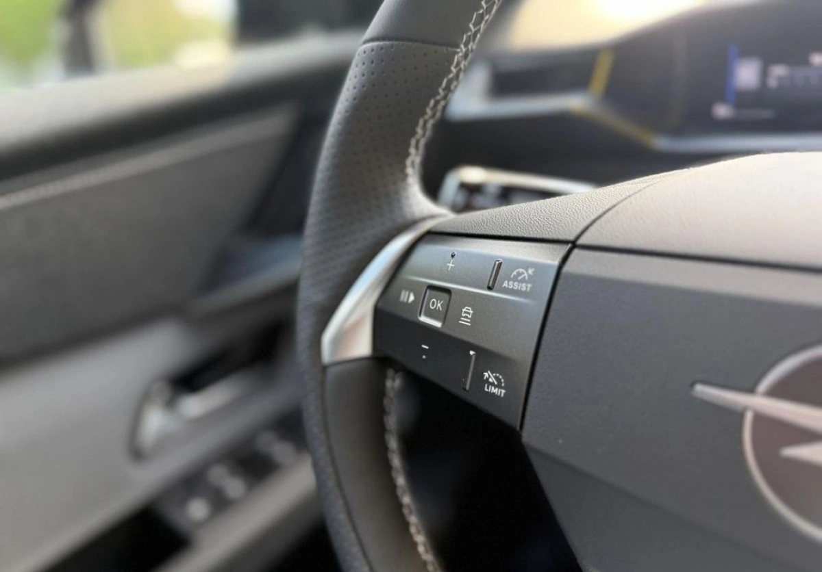 Opel Grandland - Zdjęcie 14