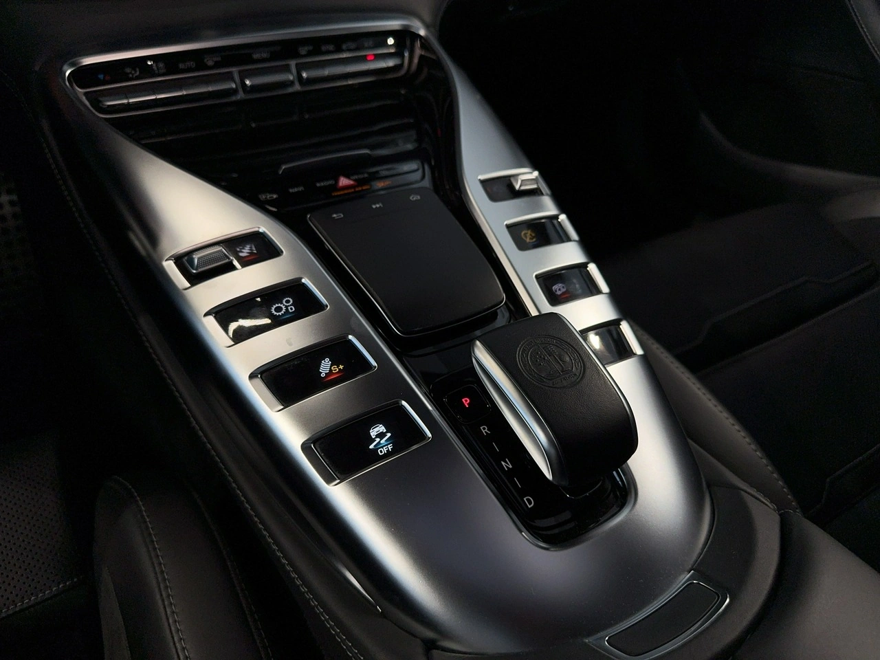 Mercedes AMG GT - Zdjęcie 32