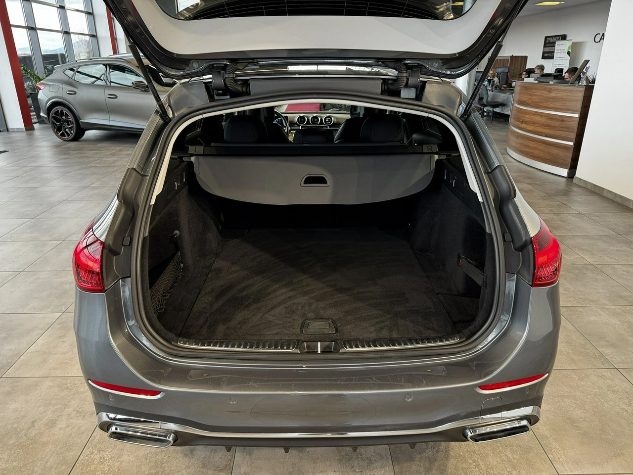 Mercedes C 200 - Zdjęcie 11