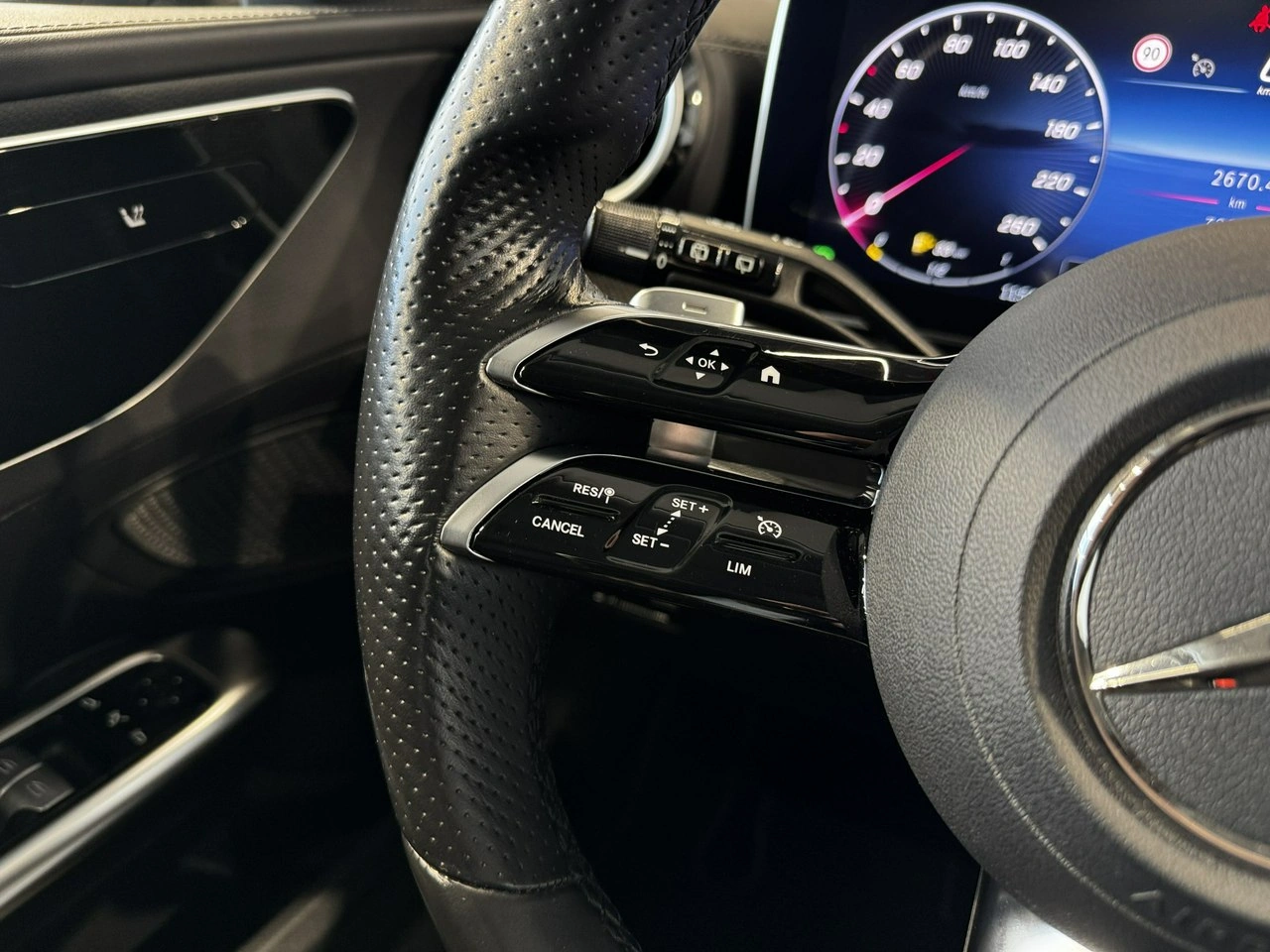 Mercedes C 200 - Zdjęcie 19