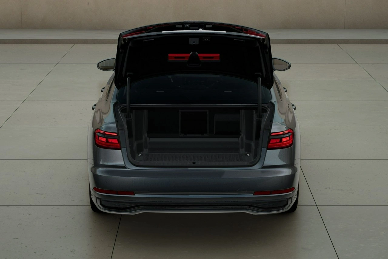 Audi A8 - Zdjęcie 6