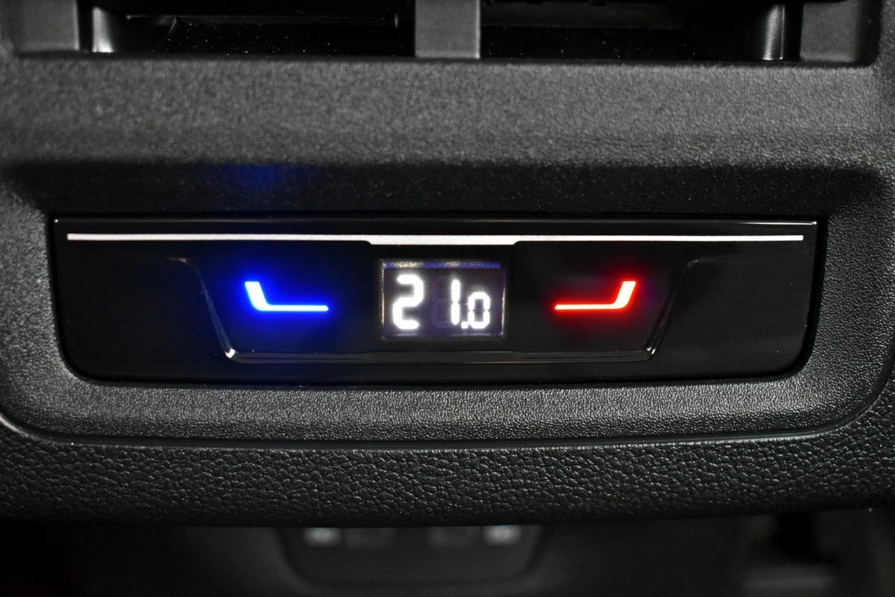 Volkswagen Golf - Zdjęcie 12