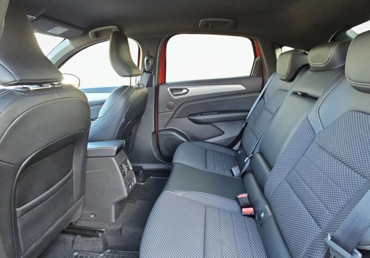 Renault Arkana - Zdjęcie 11