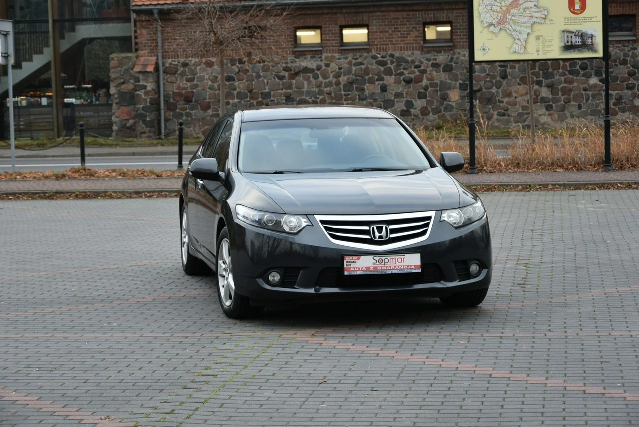 Honda Accord - Zdjęcie 19