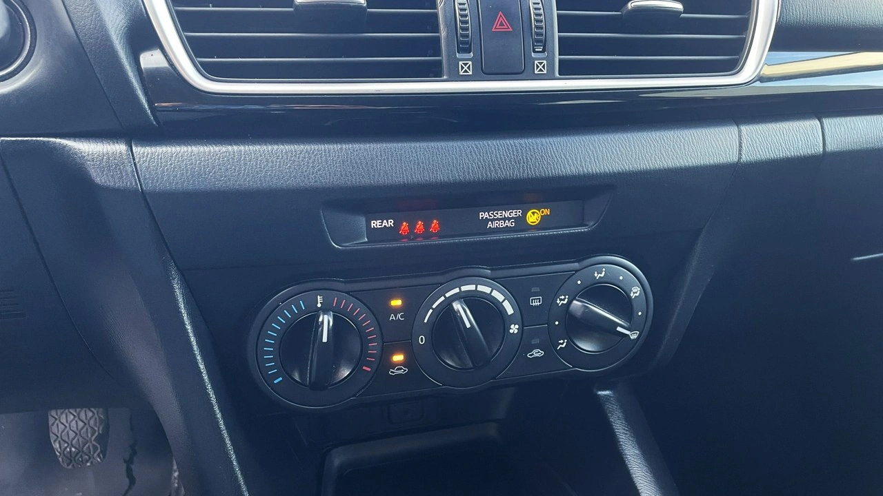 Mazda 3 - Zdjęcie 20