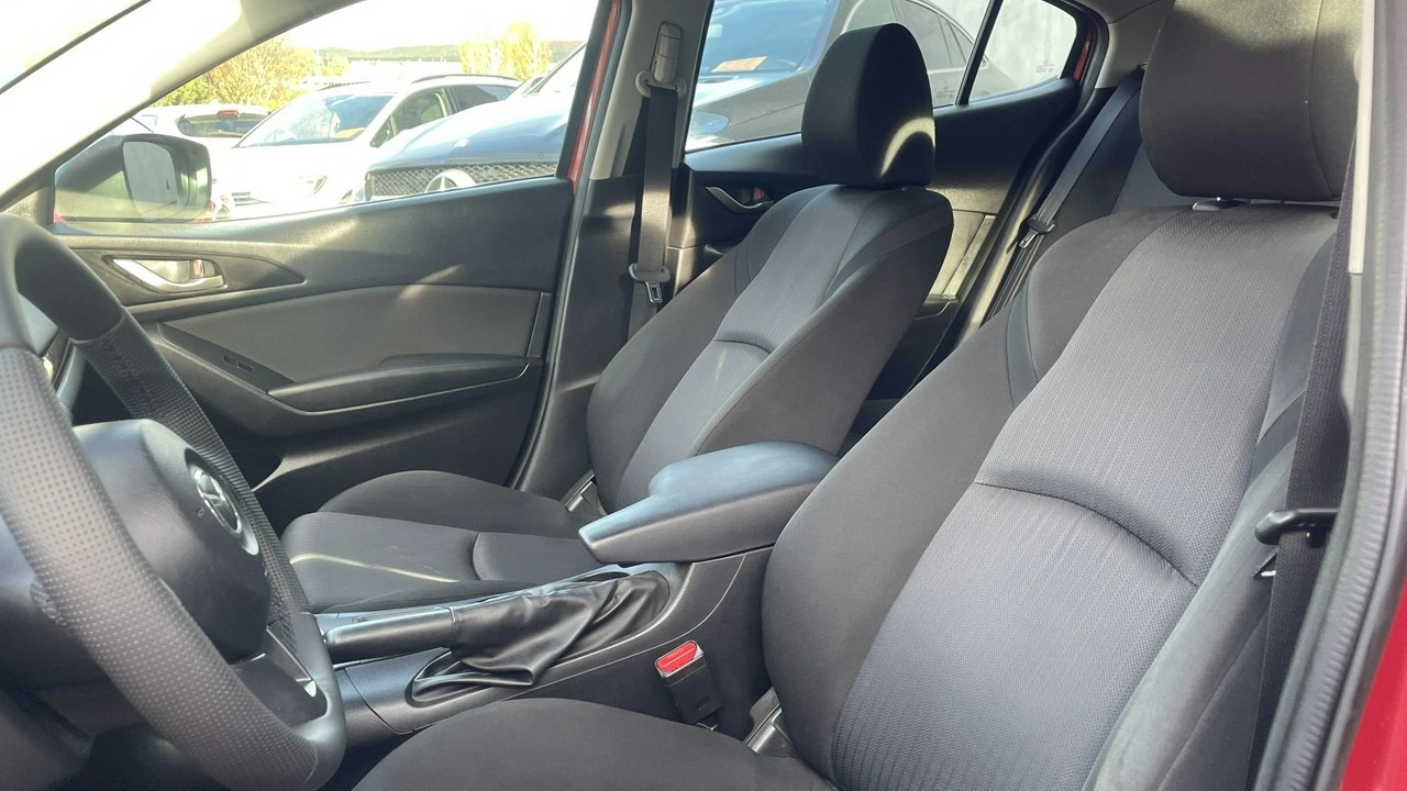 Mazda 3 - Zdjęcie 6