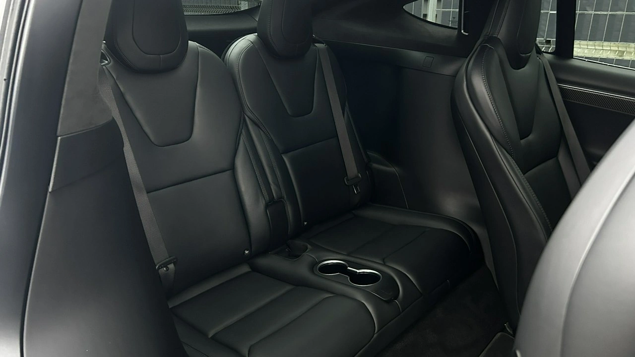 Tesla Model X - Zdjęcie 13