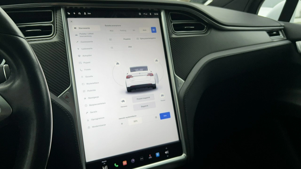 Tesla Model X - Zdjęcie 15
