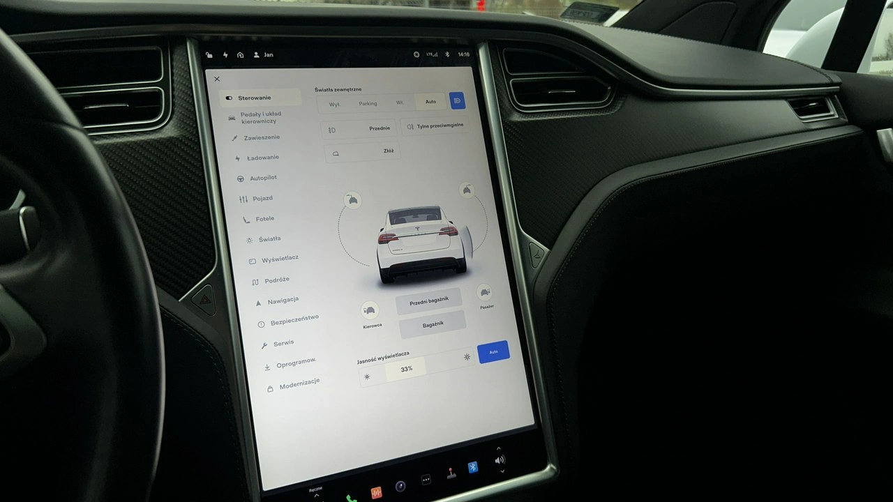 Tesla Model X - Zdjęcie 17