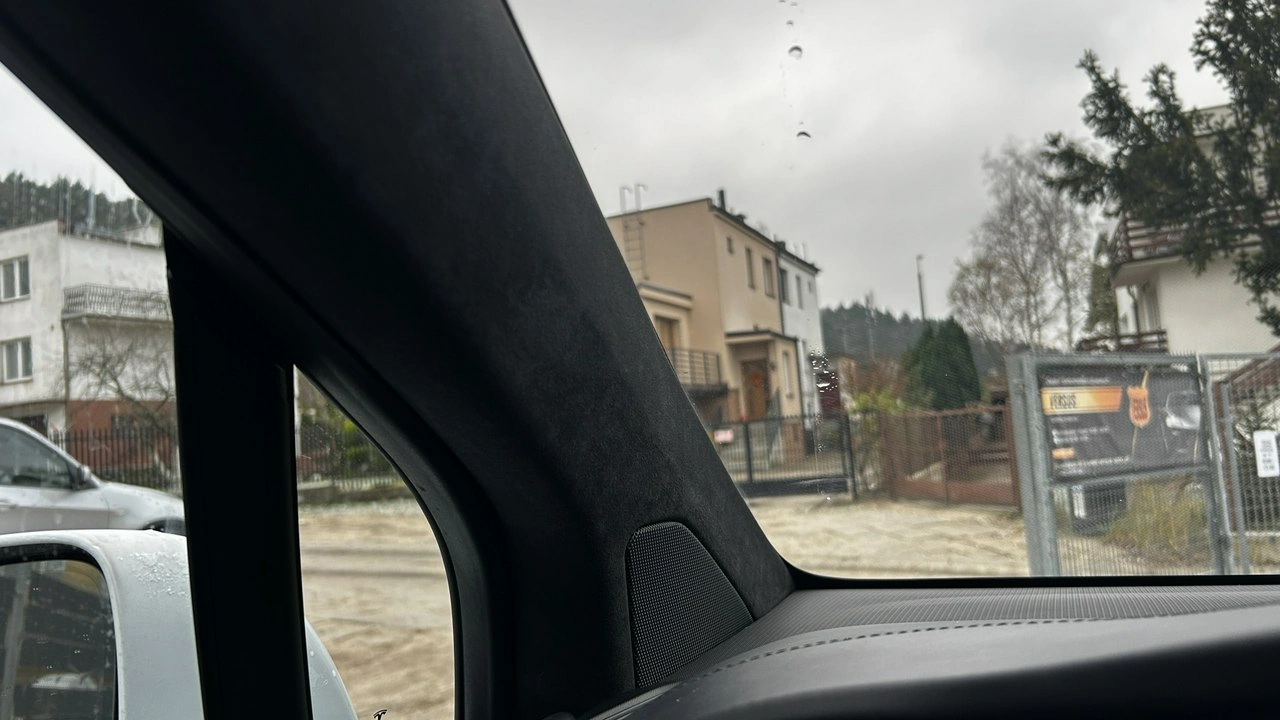 Tesla Model X - Zdjęcie 32