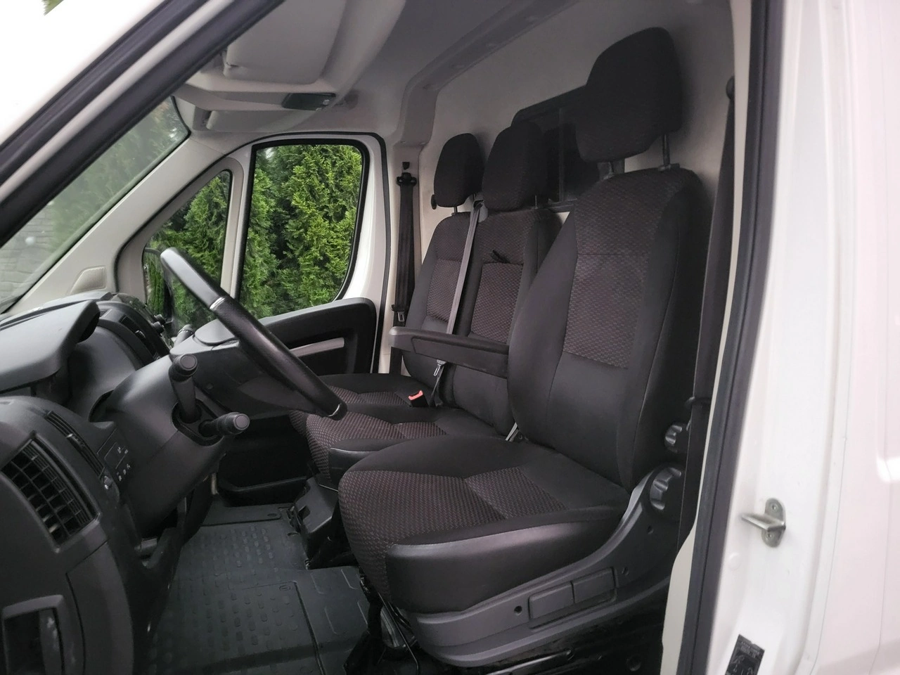 Peugeot Boxer - Zdjęcie 21