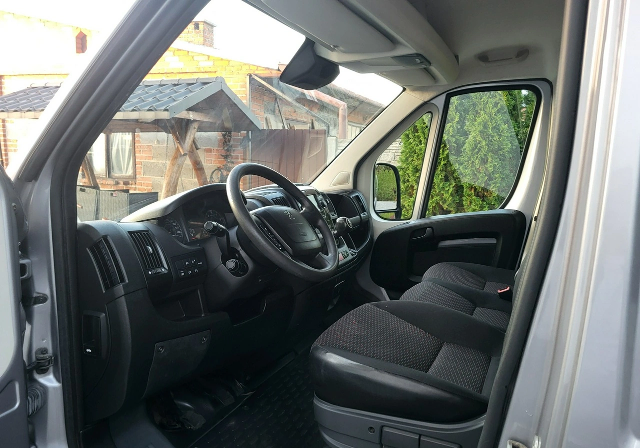 Peugeot Boxer - Zdjęcie 10