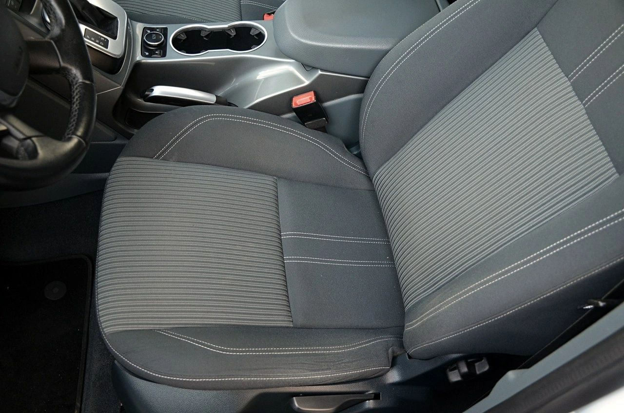 Ford C-MAX - Zdjęcie 13