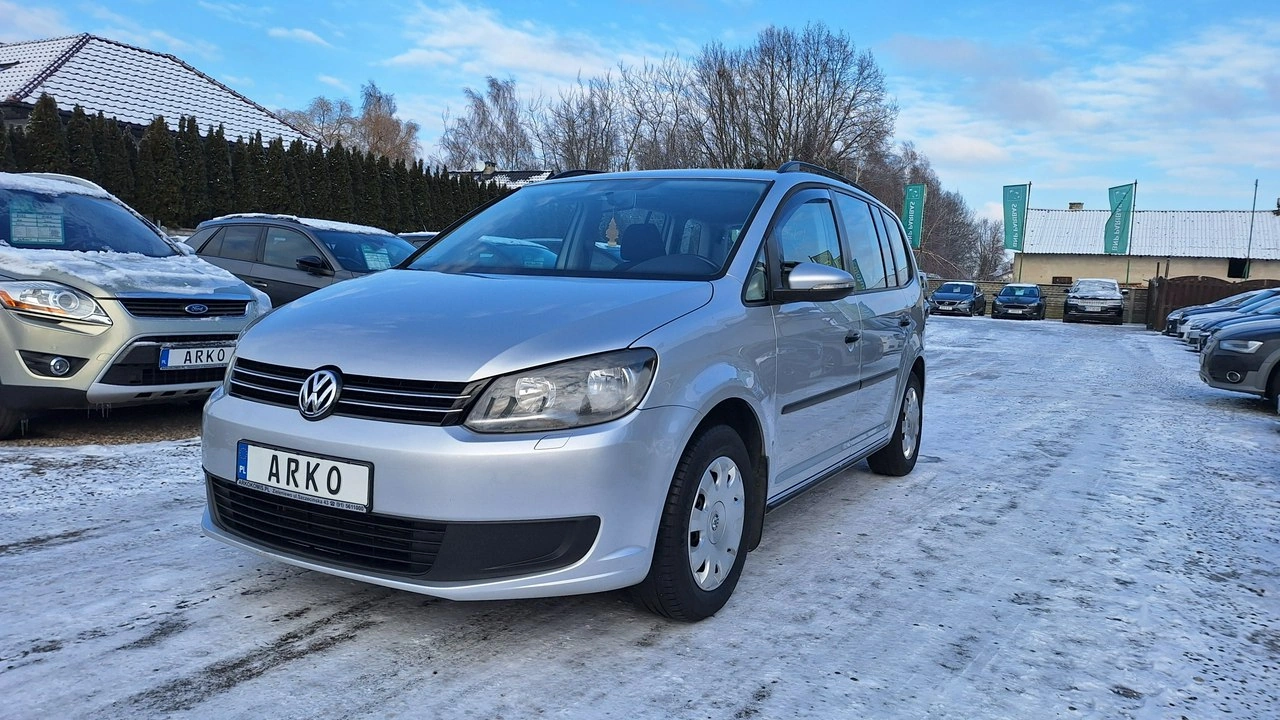 Volkswagen Touran - Zdjęcie 2