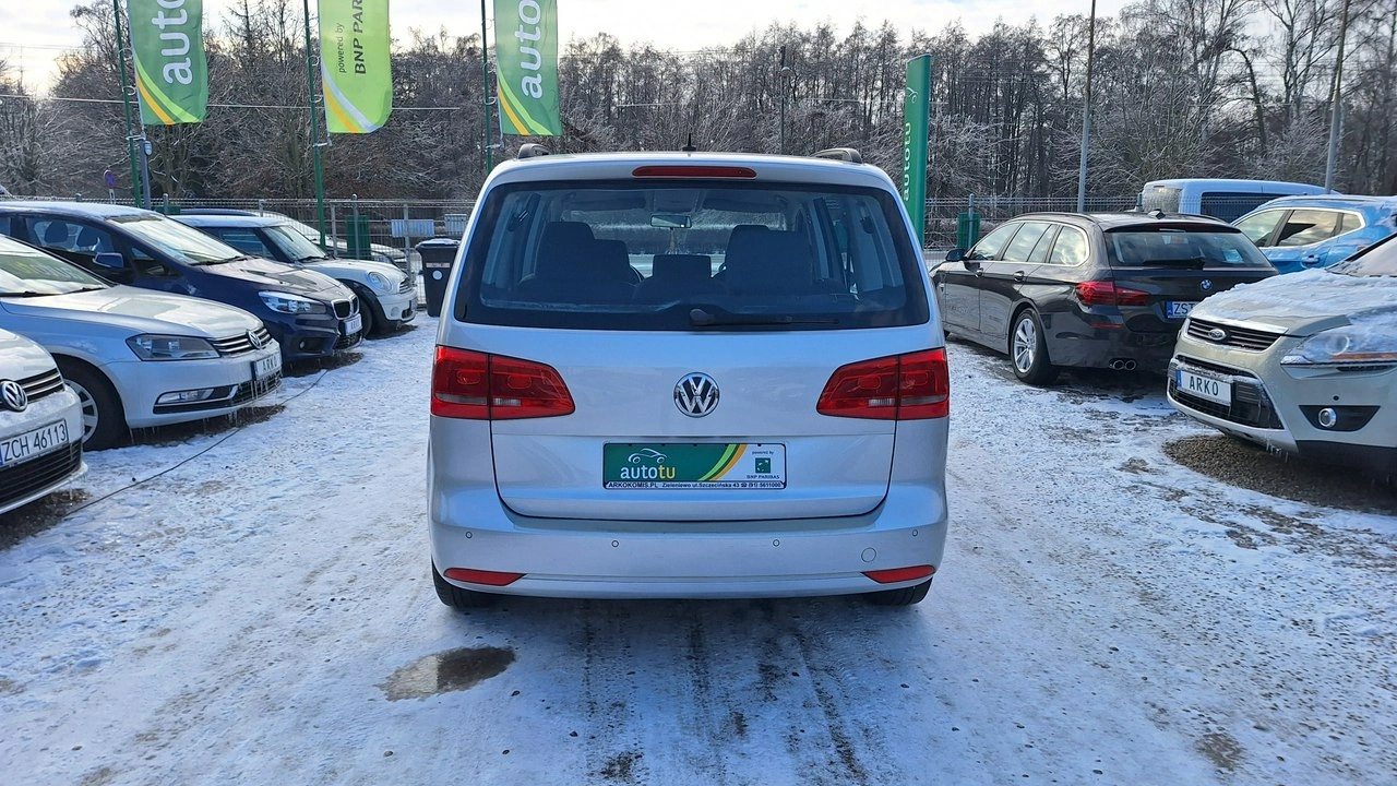 Volkswagen Touran - Zdjęcie 7