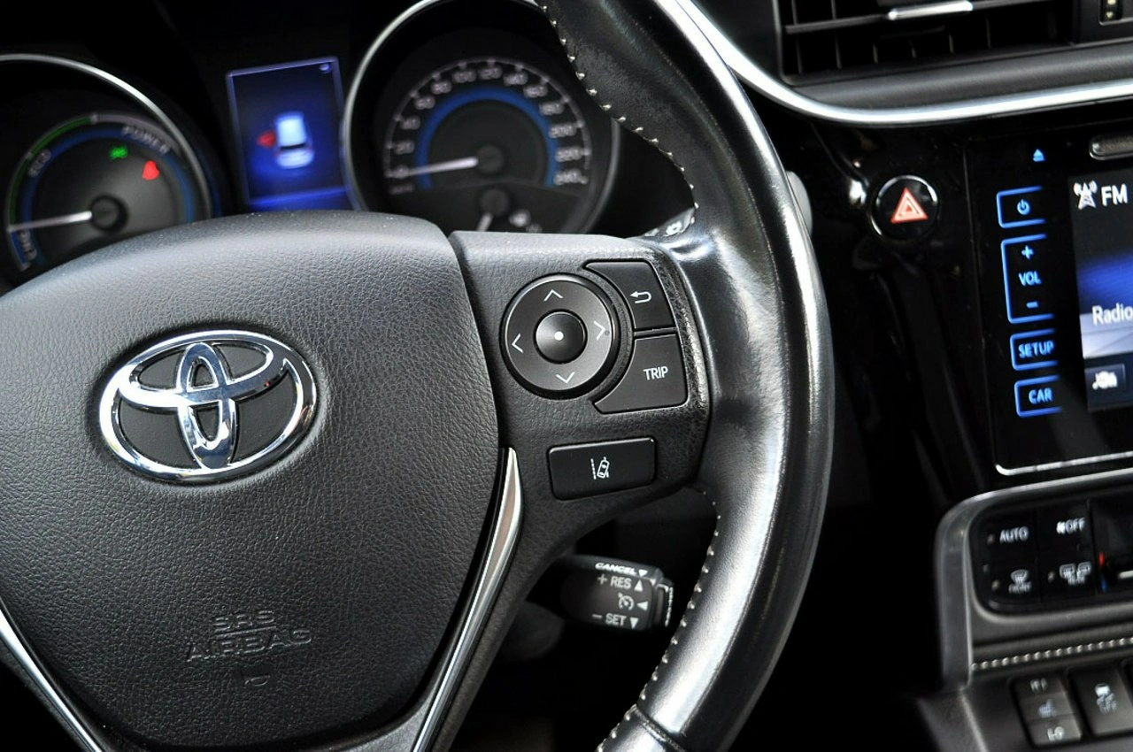 Toyota Auris - Zdjęcie 16