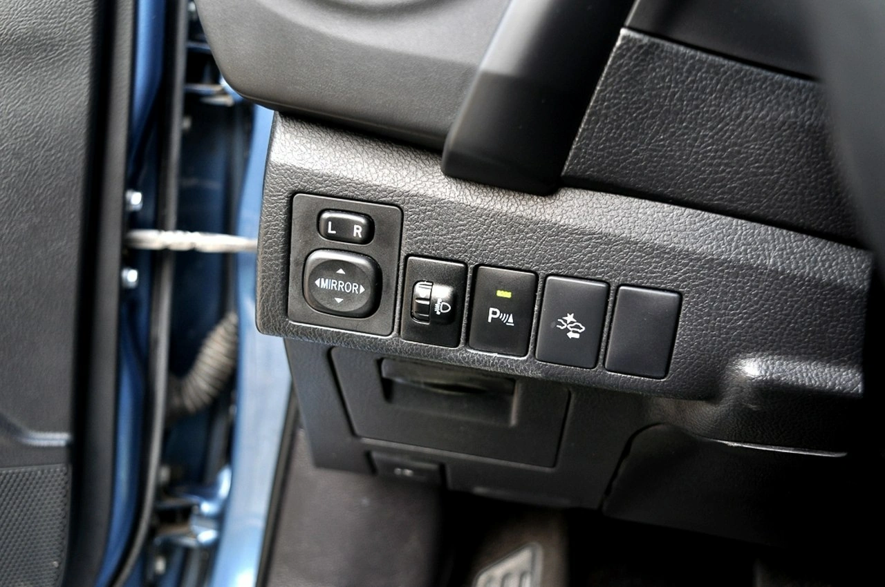 Toyota Auris - Zdjęcie 19