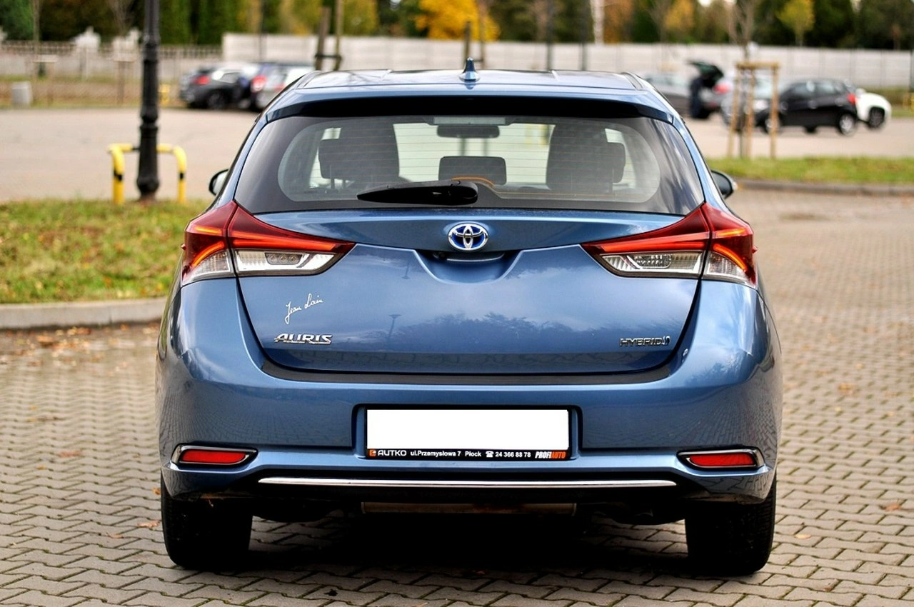 Toyota Auris - Zdjęcie 32