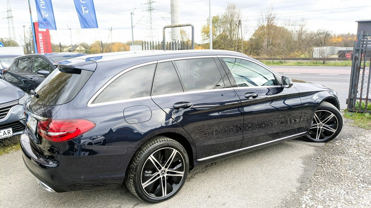 Mercedes C 300 - Zdjęcie 10