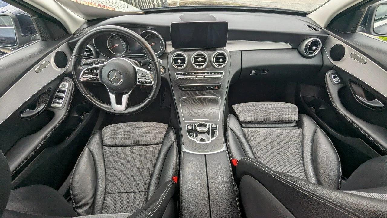 Mercedes C 300 - Zdjęcie 18