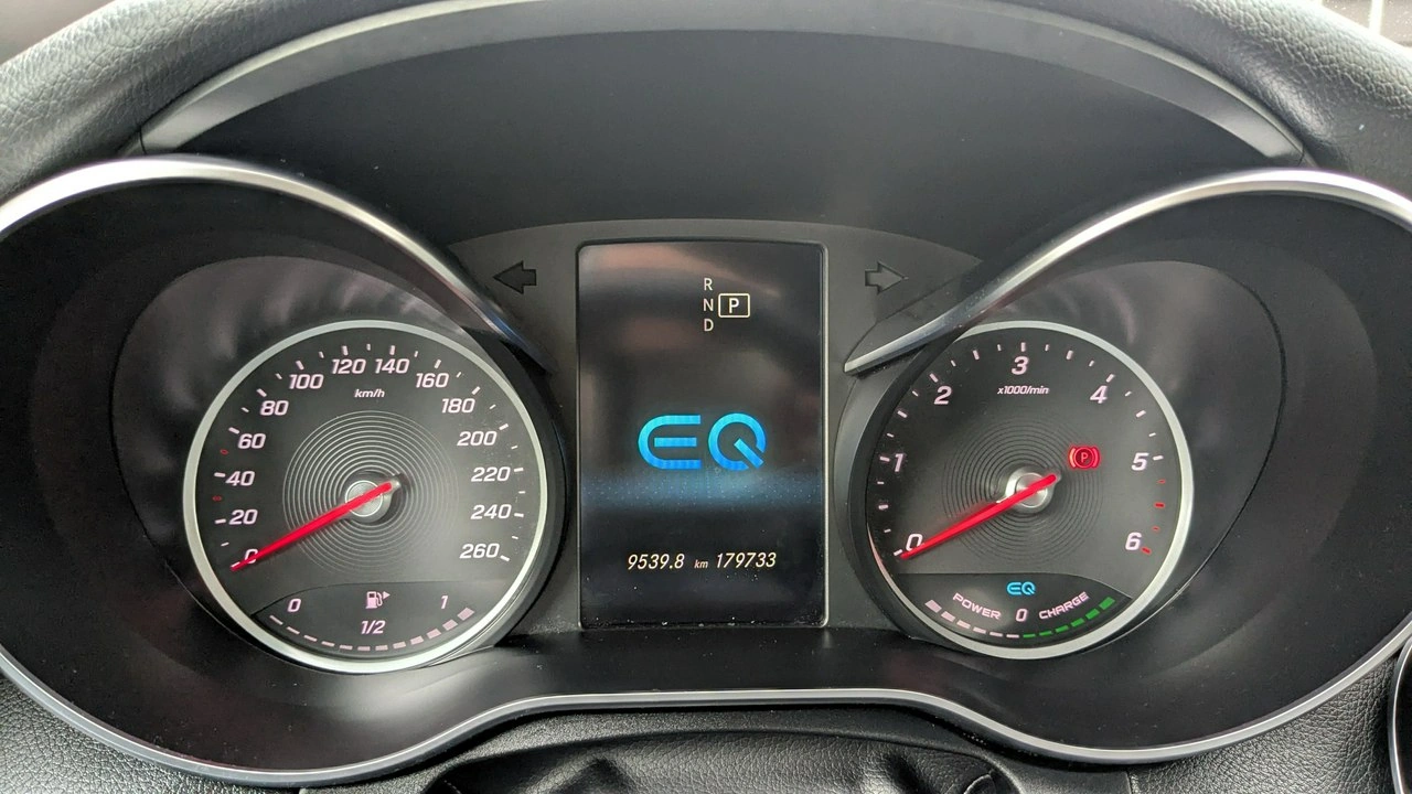 Mercedes C 300 - Zdjęcie 19