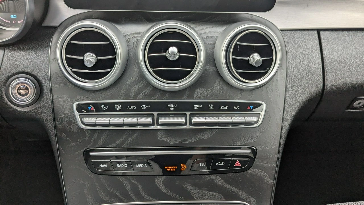 Mercedes C 300 - Zdjęcie 23