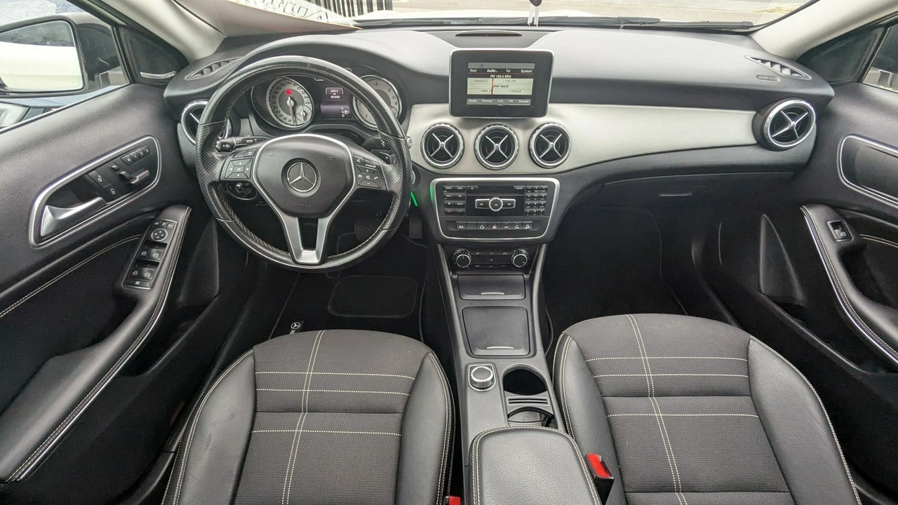 Mercedes GLA 200 - Zdjęcie 17