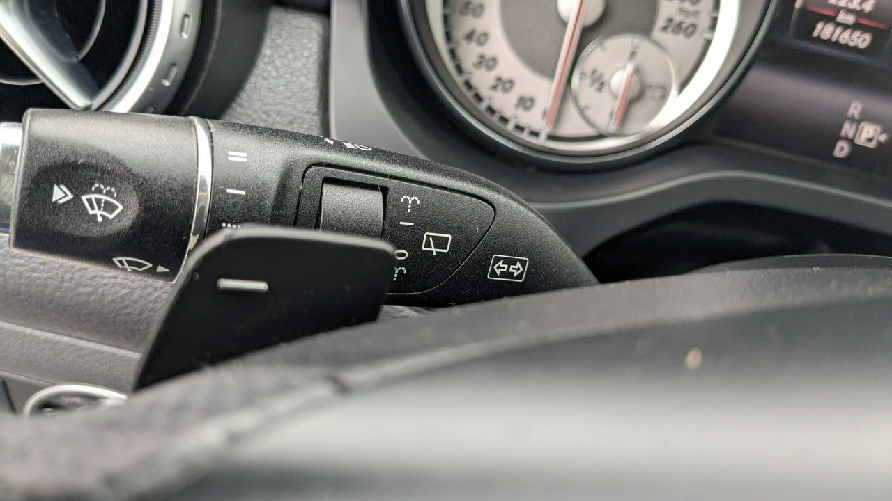 Mercedes GLA 200 - Zdjęcie 31