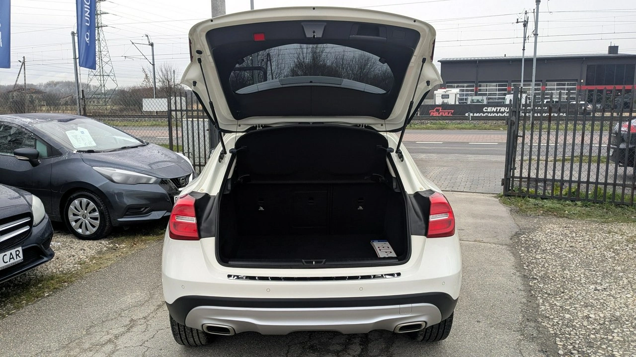 Mercedes GLA 200 - Zdjęcie 34