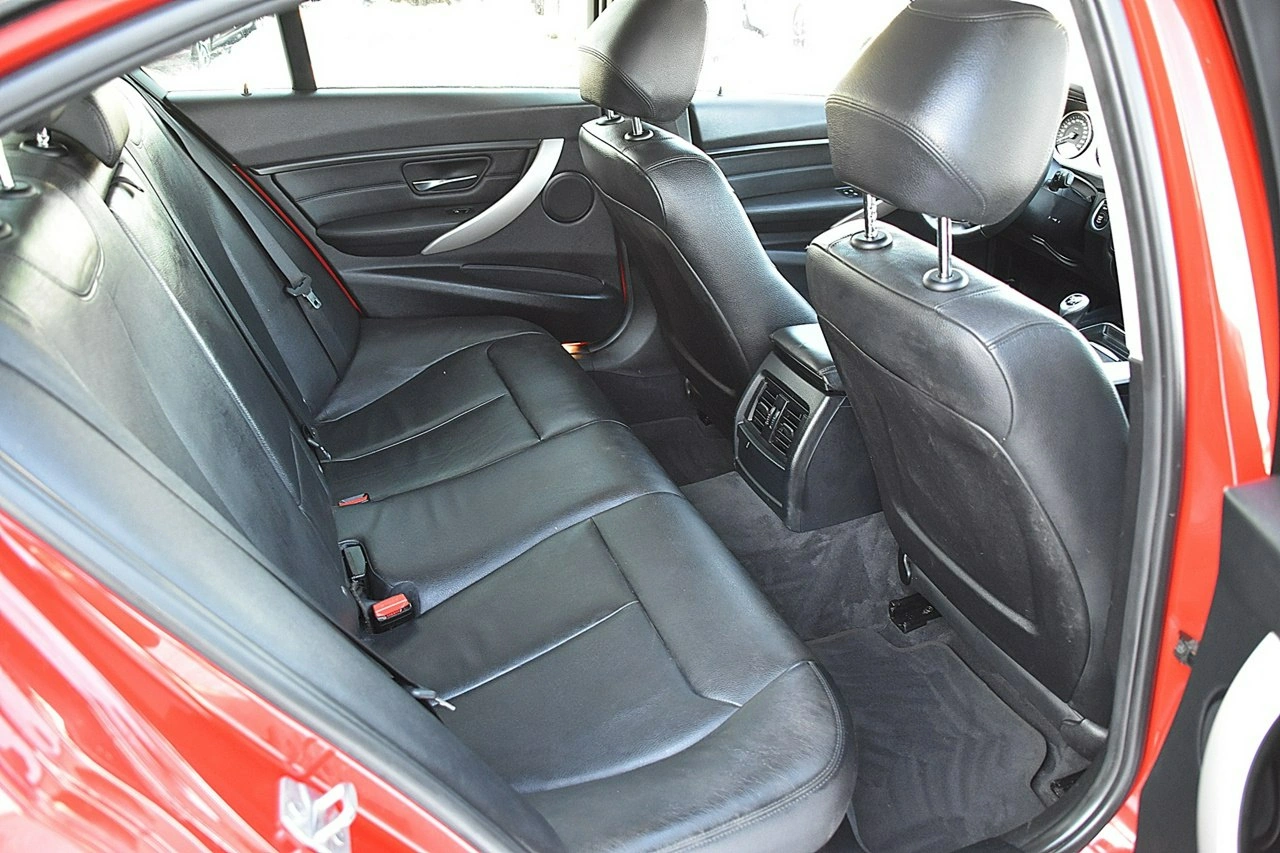 BMW 320 - Zdjęcie 9