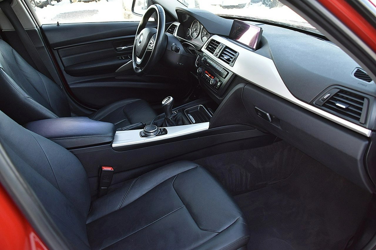 BMW 320 - Zdjęcie 11