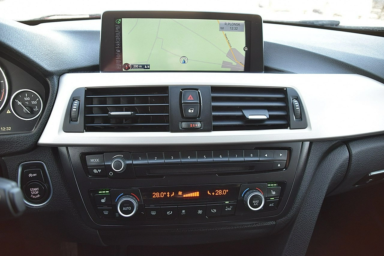 BMW 320 - Zdjęcie 13