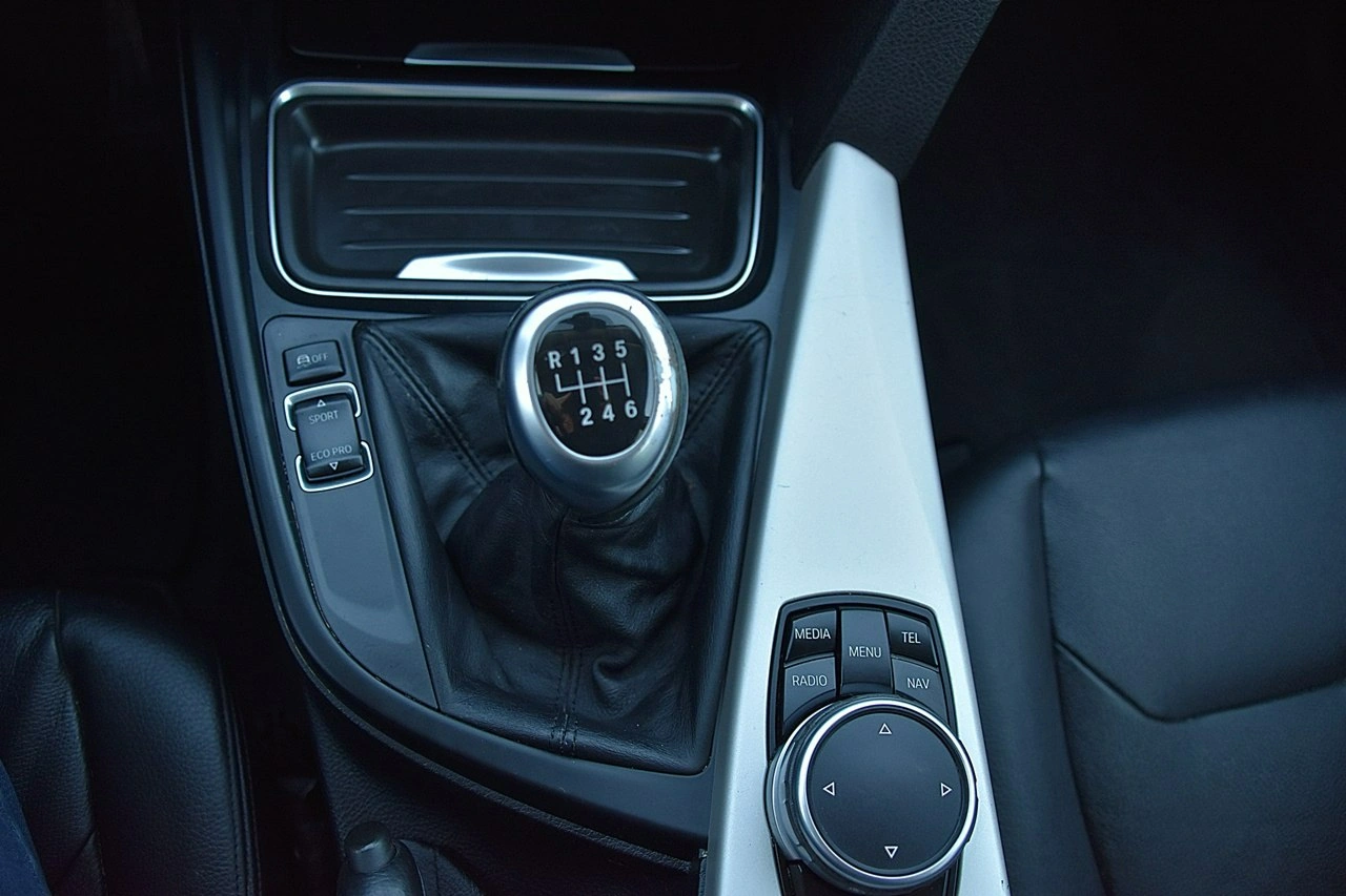 BMW 320 - Zdjęcie 14