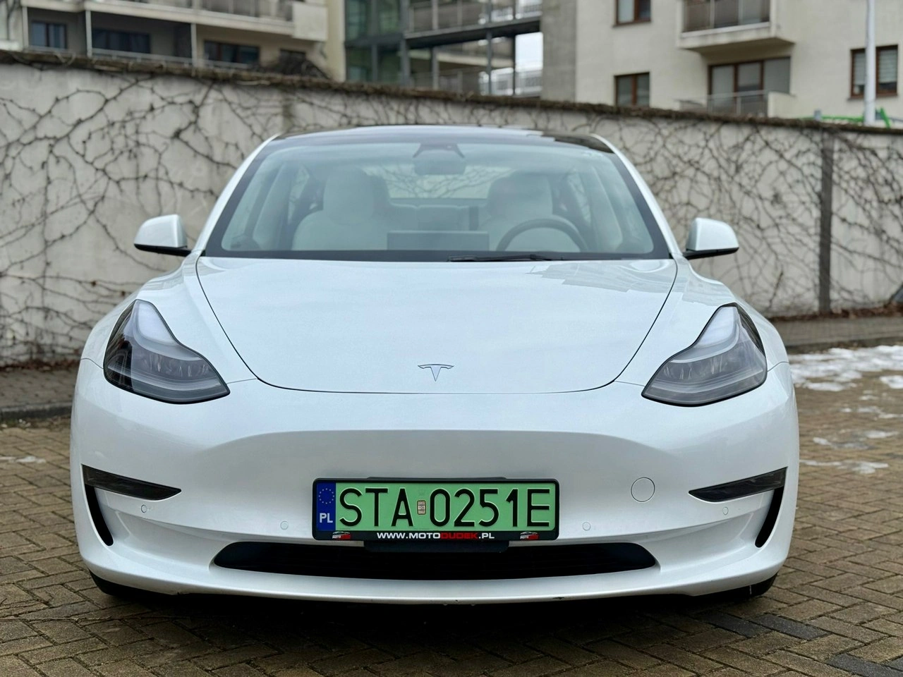 Tesla Model 3 - Zdjęcie 9