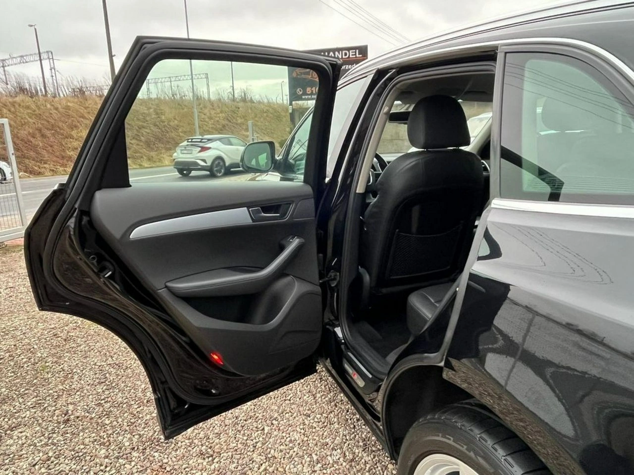 Audi Q5 - Zdjęcie 14