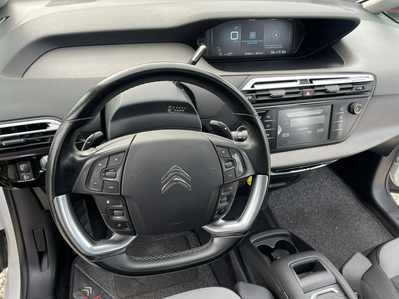 Citroën C4 Grand Picasso - Zdjęcie 38