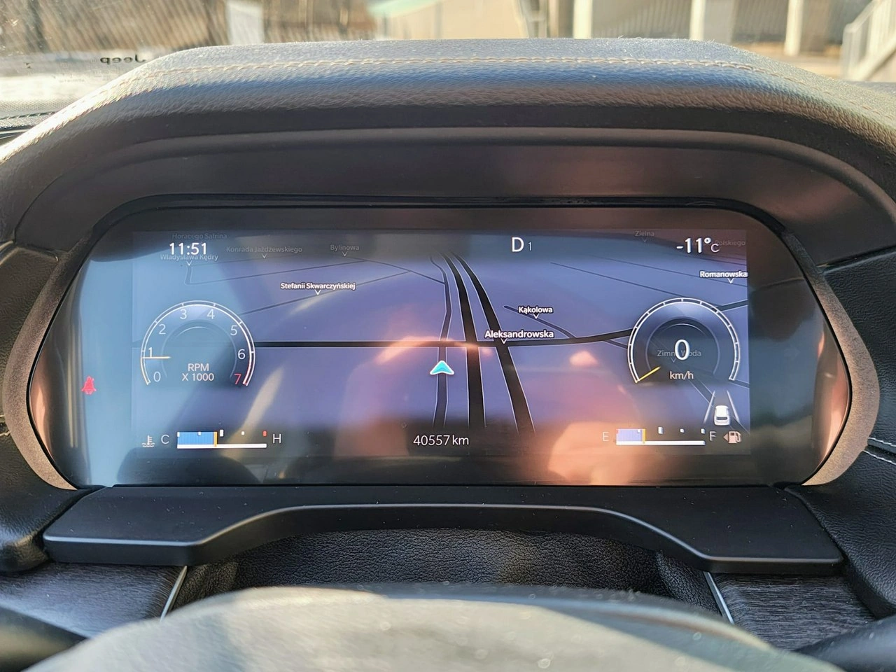 Jeep Grand Cherokee - Zdjęcie 25